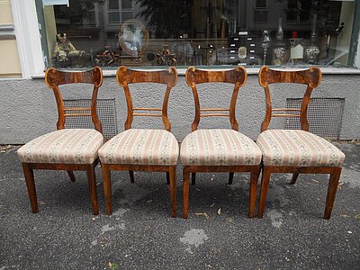 Set von 4 Biedermeierstühlen